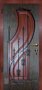 Фото «Дверь с ковкой №8»  в Одинцово